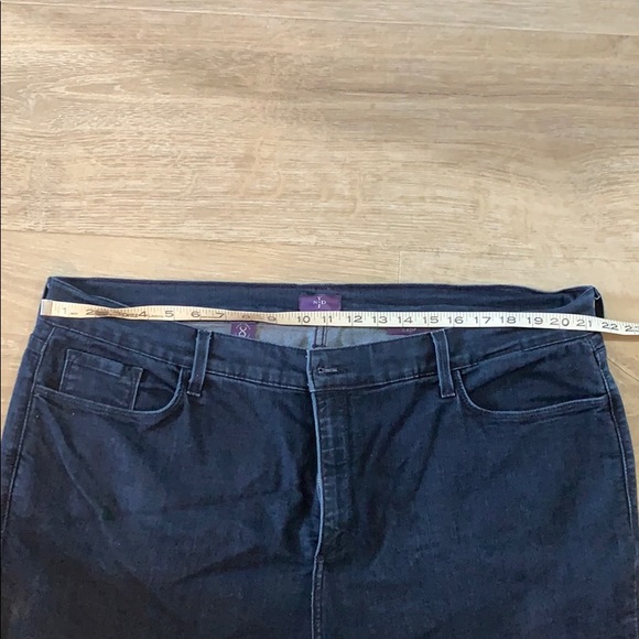 NYDJ plus size women’s cropped blue jeans - Picture 4 of 6